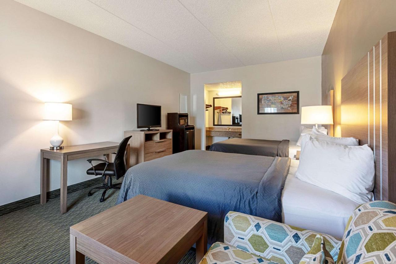 Econo Lodge Vero Beach - Downtown Экстерьер фото