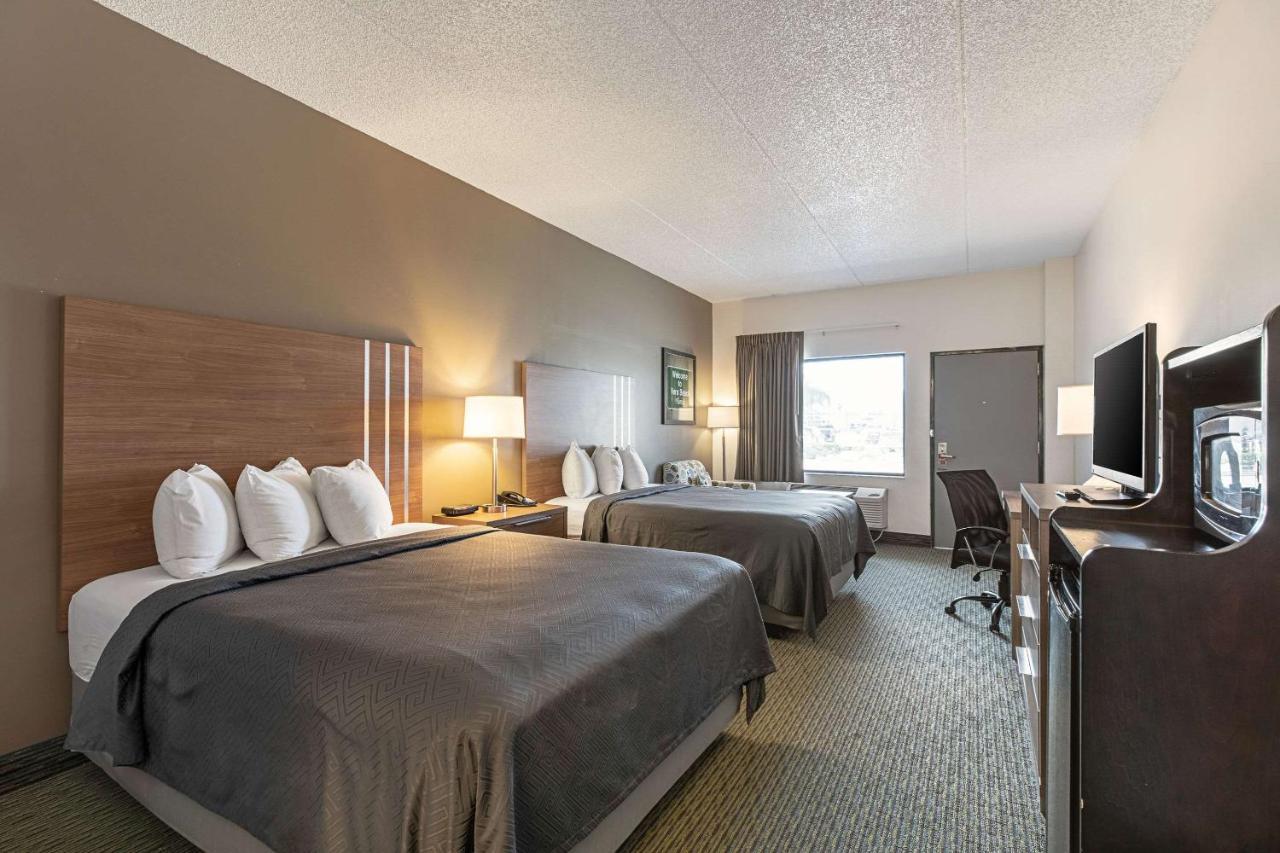 Econo Lodge Vero Beach - Downtown Экстерьер фото